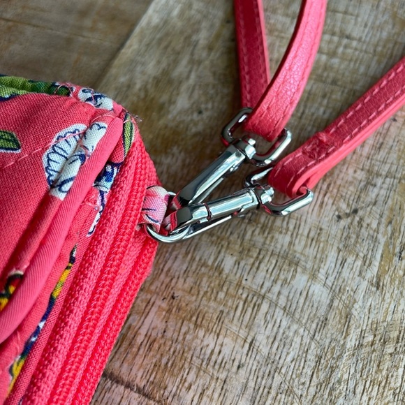 Vera Bradley crossbody wallet - Picture 6 of 9